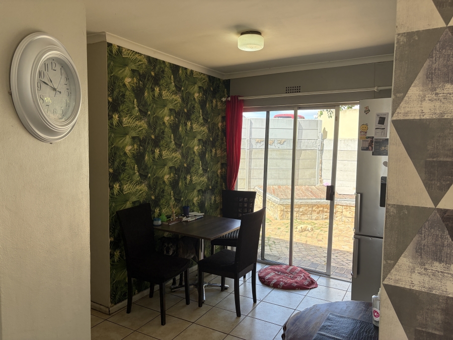3 Bedroom Property for Sale in Table View Western Cape
